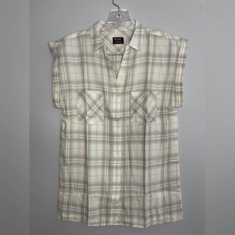 UNTUCKit Womens Villefranche Size 4 Gray Regular Fit Long Sleeve Button Down NWT